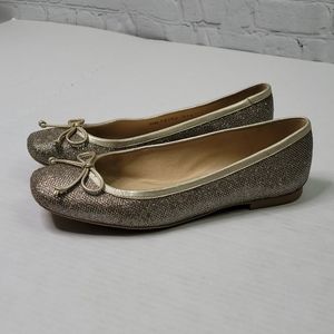 Stuart weitzman gold glitter bow ballet flats